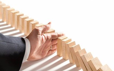 Ce fac oamenii deștepți în criză: 10 strategii care te salvează