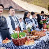 Sărbațoarea „Statu la vase” revine după Revoluție: Tradiția pentru tinerii căsătoriți