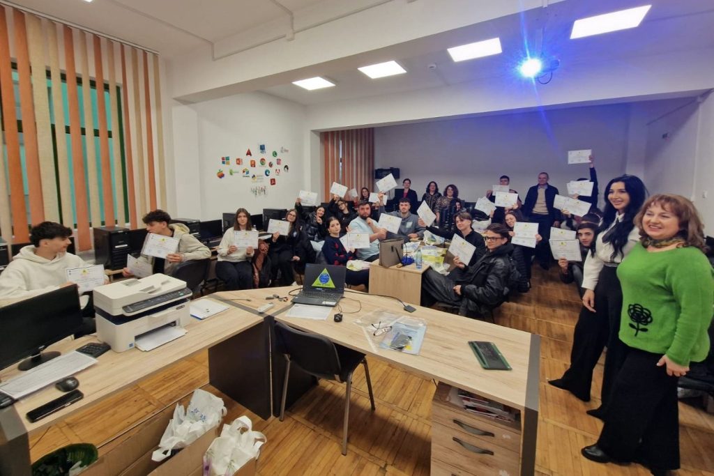 Buzău: 5 licee, la finala „Știu și Aplic” pe Securitate și Sănătate în Muncă