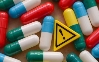 Suplimente și interacțiuni periculoase: Ce NU trebuie să combini