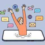 Telefonul te face praf: Cum îți distruge concentrarea, chiar și-n buzunar