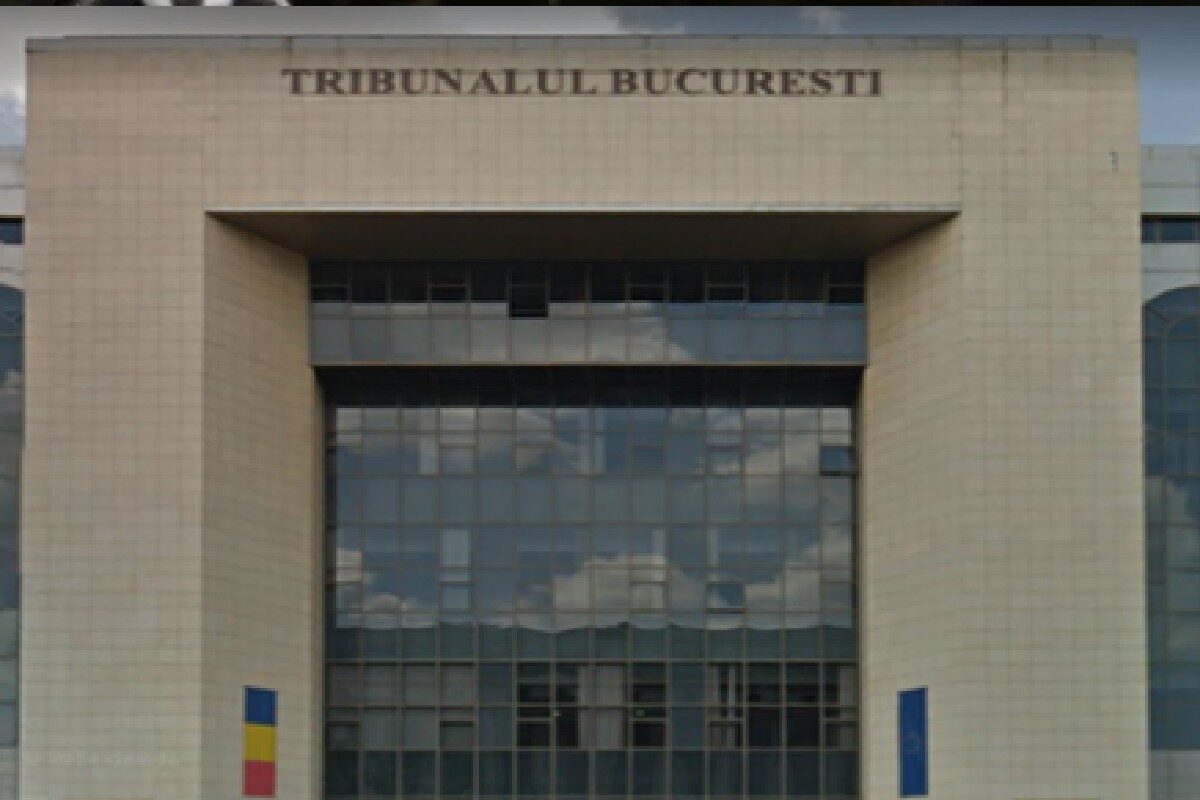 AI-ul ajunge în instanțe: Cum afectează procesele judiciare