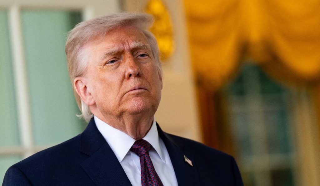 Război în Iran, ziua 54: Donald Trump amână armistițiul. Profituri uriașe pentru industria de apărare