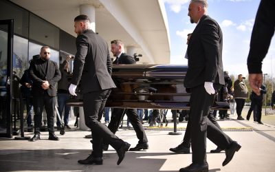 Mircea Lucescu, omagiu pe Arena Națională: Sicriul, depus. Înmormântarea vineri