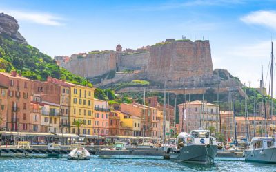 Corsica, paralizată: Turiștii blocați, feriboturile oprite din cauza protestelor