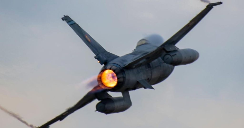 Alarmă la graniță: F-16 ridicate după un atac cu drone în Tulcea, RO-Alert emis