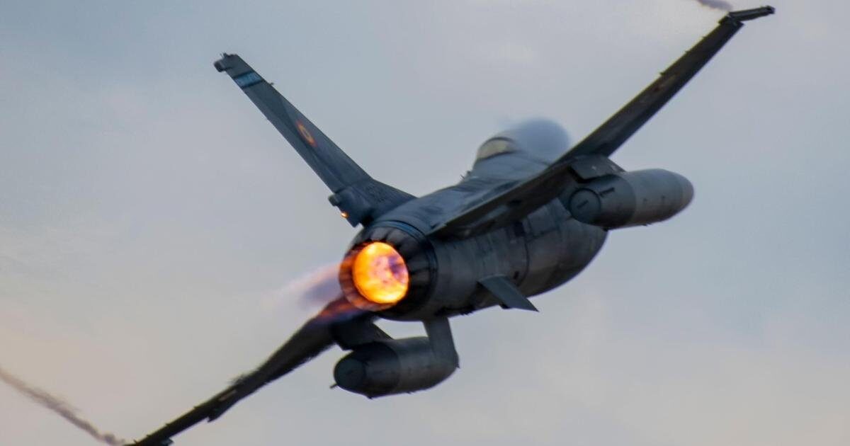 Alarmă la graniță: F-16 ridicate după un atac cu drone în Tulcea, RO-Alert emis