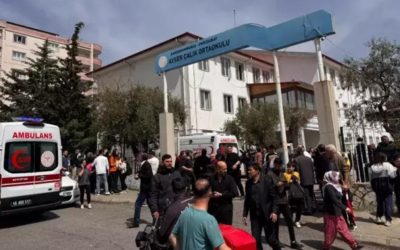 Atac sângeros la o școală din Turcia: 4 morți, elev de clasa a VIII-a, autor