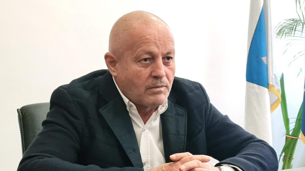 Deputat PSD, la PNL: Schimbă Grupul parlamentar. Bolojan, abandonat: „Ce am rezolvat?”