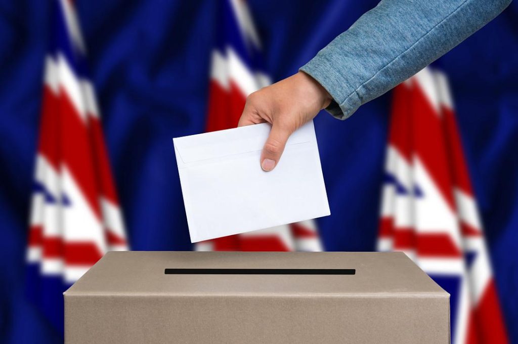 Șaizeci de români candidează la Londra: Mulți, de la partidul populist Reform UK