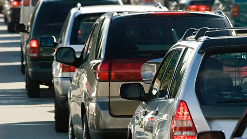 Valea Prahovei respiră ușurată: Trafic lejer pe DN1, în Vinerea Mare