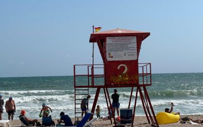 Marele 1 Mai: Prețuri de cazare la mare și la munte. Costinești vs. Poiana Brașov