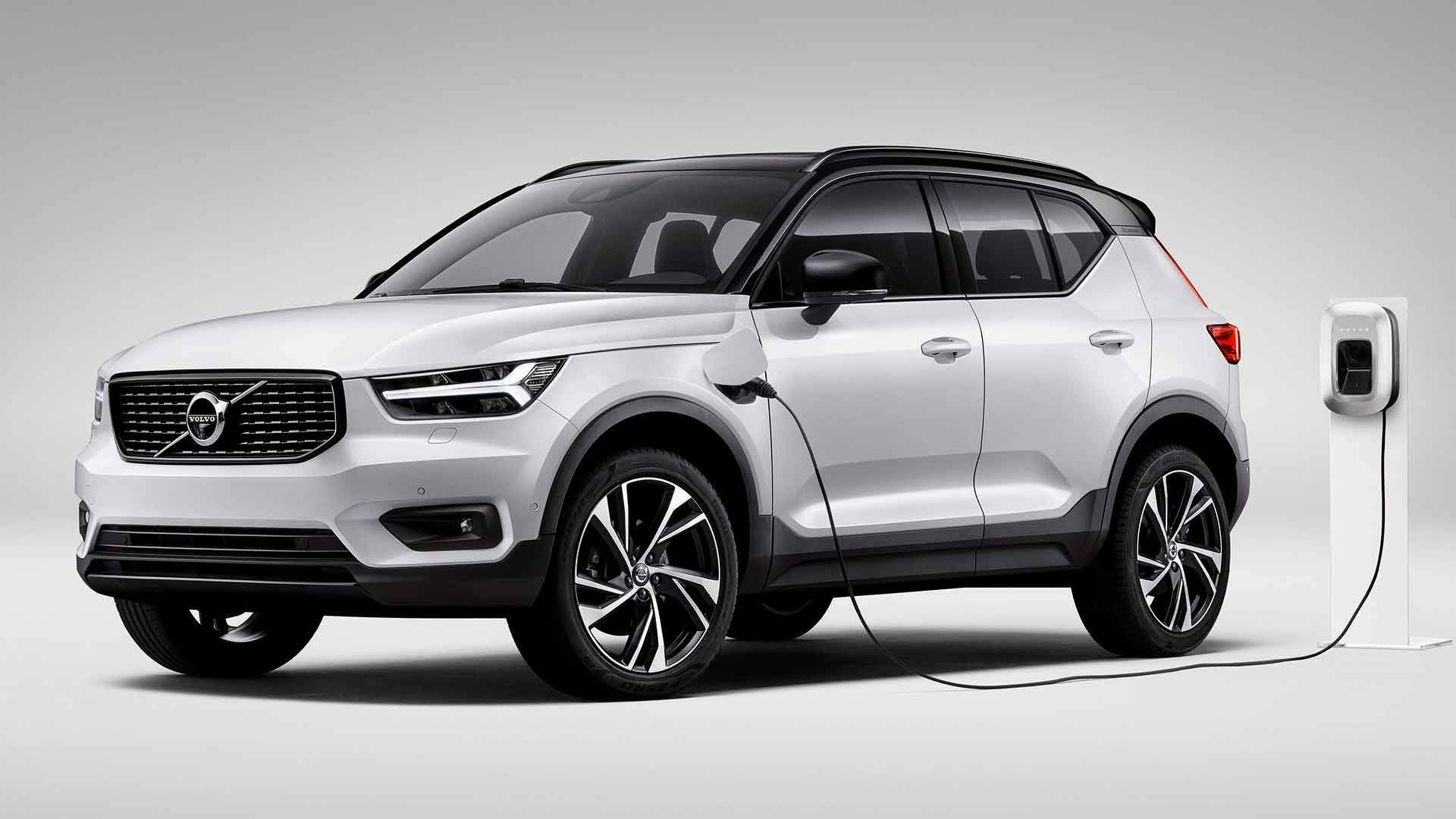 De ce motorul termic al mașinii hibrid pornește chiar și cu bateria încărcată Multe automobile plug-in hybrid (PHEV) recurg la motorul termic deși bateria este încărcată