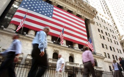 Bogatanii vor să retragă 20 mld dolari! Analiștii: Vine criza în credit!