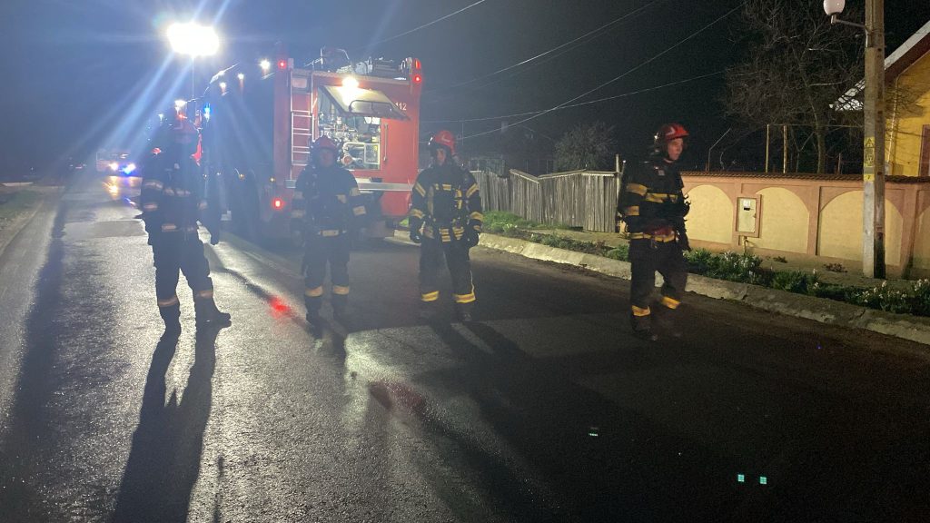 O cisternă cu GPL răsturnată pe DN1D: 72 de persoane evacuate preventiv Un accident rutier major a mobilizat forțe importante de intervenție în județul Prahova