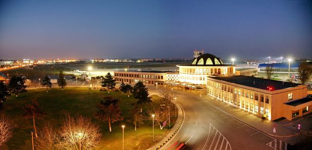 Aeroportul Băneasa, pe mâini bune? Trei oferte pentru modernizare