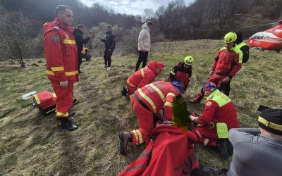 Accident grav cu ATV la Petrila: Victima, transportată de SMURD
