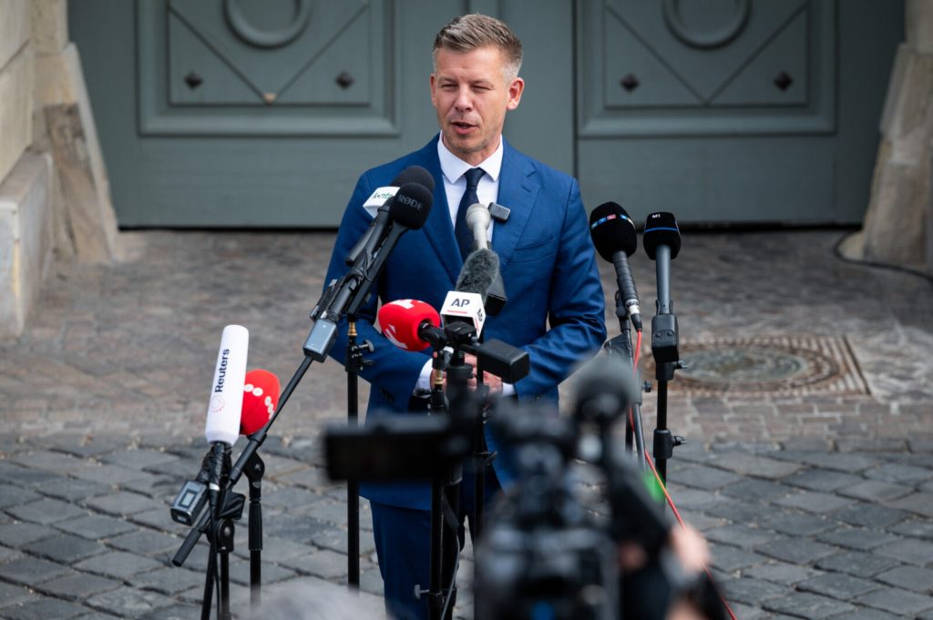 Noul premier maghiar cere întâlnire cu Zelenski, dar cu o condiție