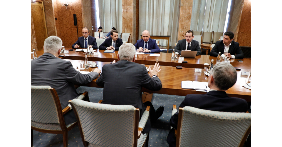Bolojan, discuții cruciale cu AtkinsRealis despre Cernavodă