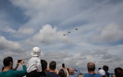 Avioane SUA, PRĂBUȘIRE SPECTACULOASĂ în timpul unui show aerian din Idaho