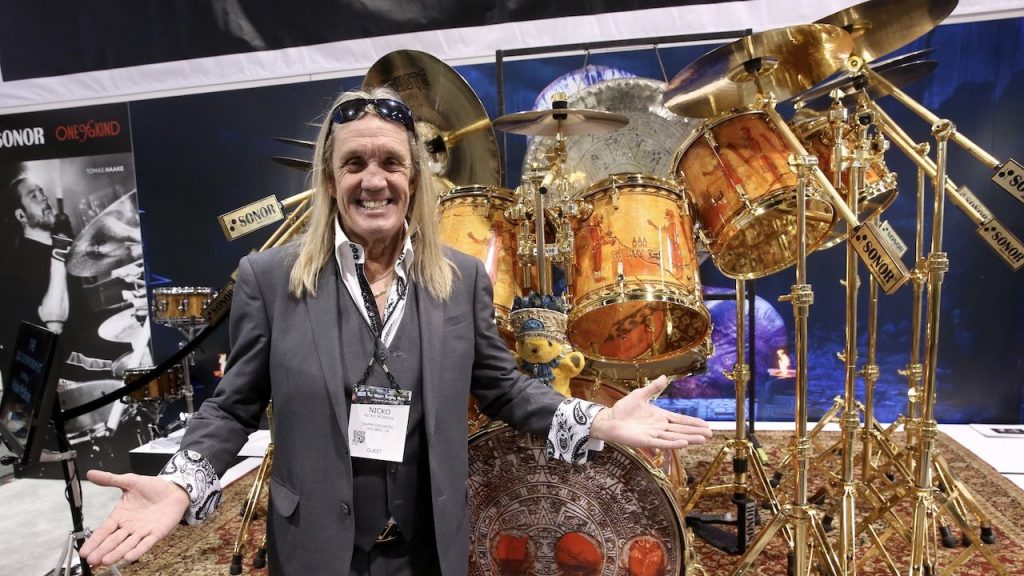 Nicko McBrain, toboșarul Iron Maiden, își lansează autobiografia