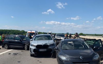 Blocaj major pe A3: Șapte mașini, implicate într-un accident grav