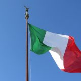 Mașină, în mulțime în Italia: Zeci de răniți la Modena