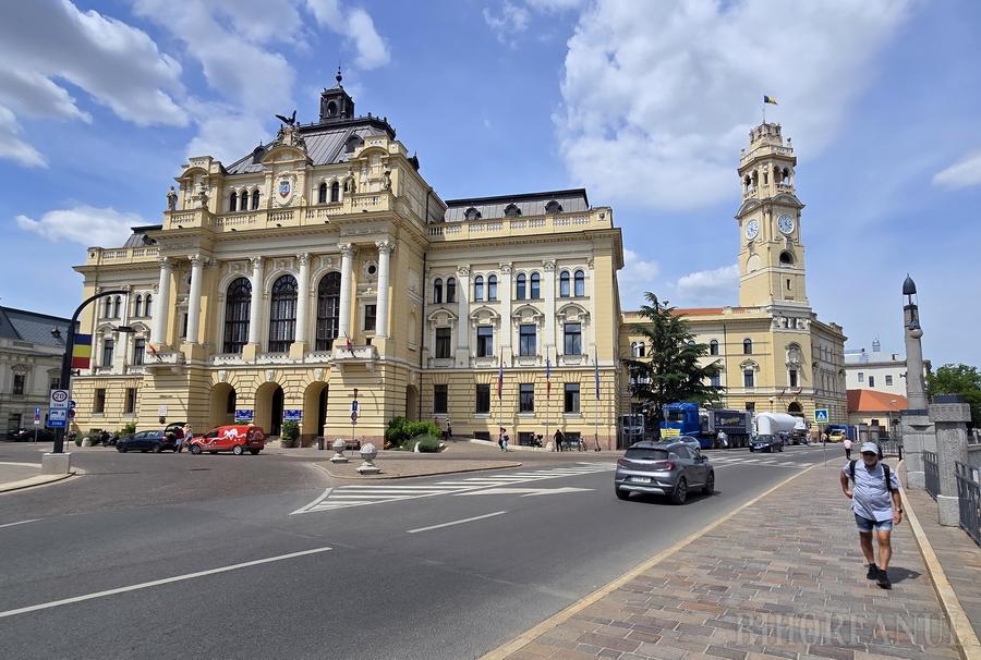 Oradea se împrumută masiv pentru proiecte urgente