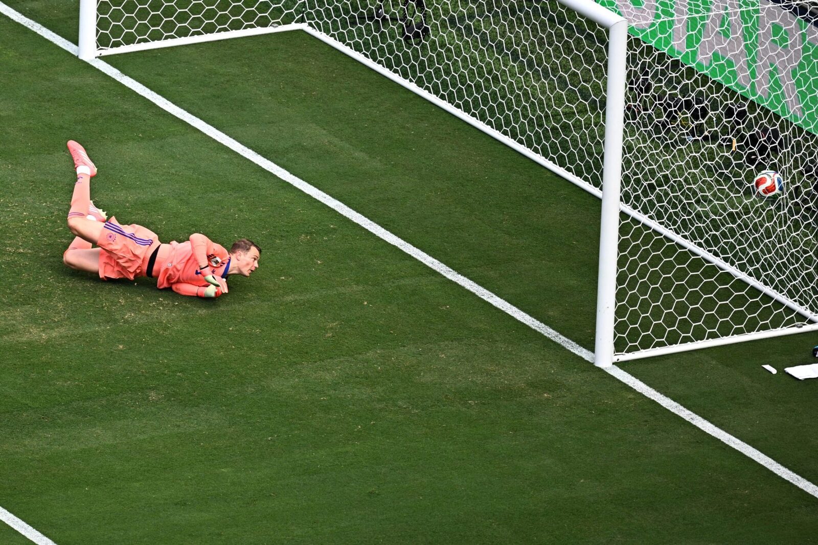 Ecuador, victorie istorică cu Germania! Sud-americanii, aproape calificați
