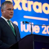 Guvernul Veștea: Miniștri cu probleme, plagiate și locuri „bănoase”