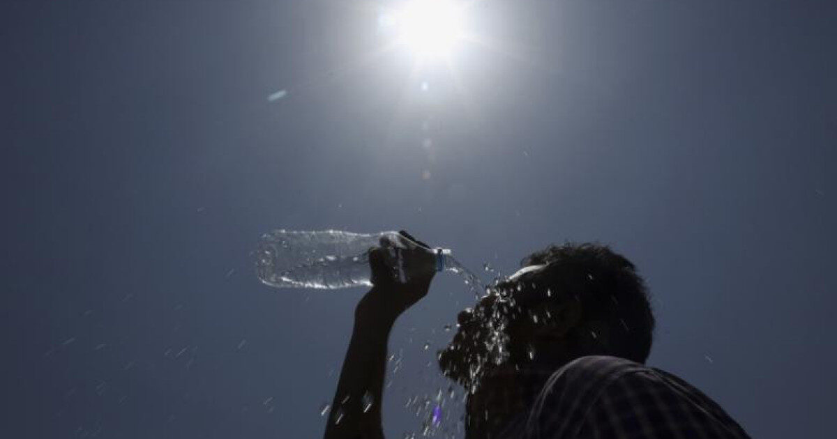 Caniculă în 15 județe. Valul de căldură se intensifică