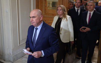 Bolojan propune pact național pentru guvern minoritar cu Nicușor Dan