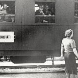 Țărani basarabeni atacă armata română în retragerea Armatei Române Acest titlu are 69 de caractere