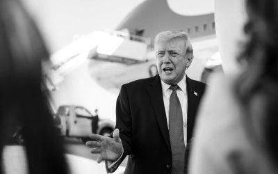 Trump îi amenință pe kurzi: Își va aminti cine i-a oprit pe iranieni
