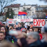 Serbia clocotește: Vucic anunță demisia, protestele nu se opresc