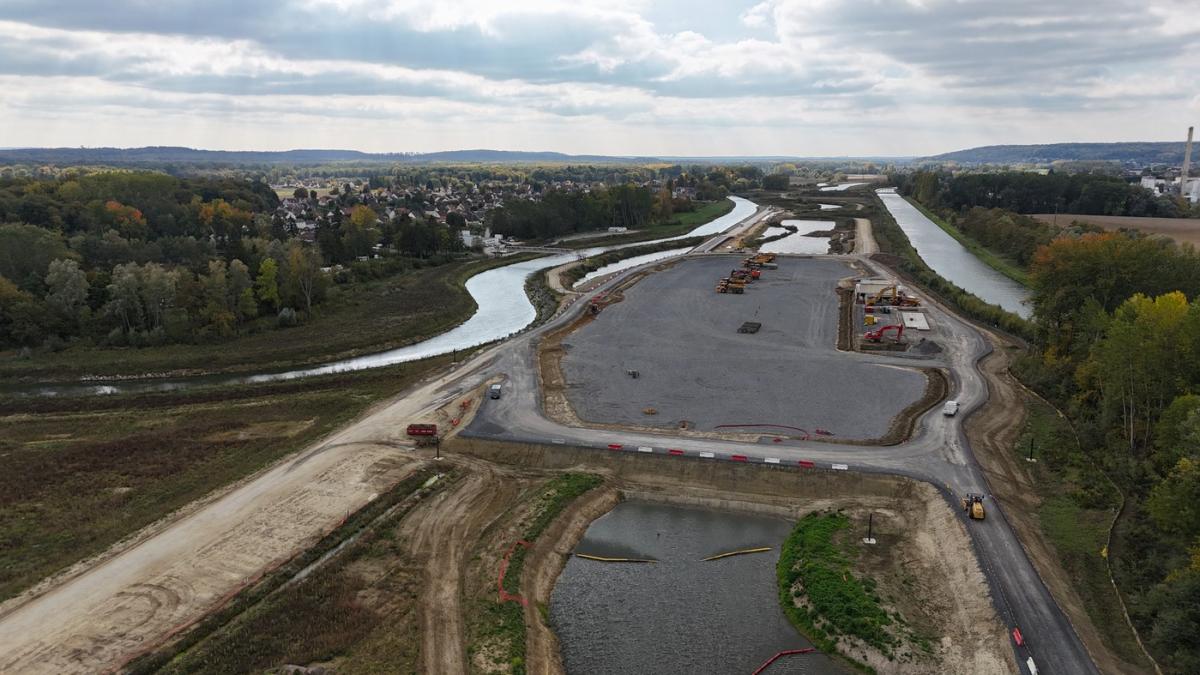 Europa: Canal de 4,3 miliarde €. Conectează 3 economii. Inspirat de Suez