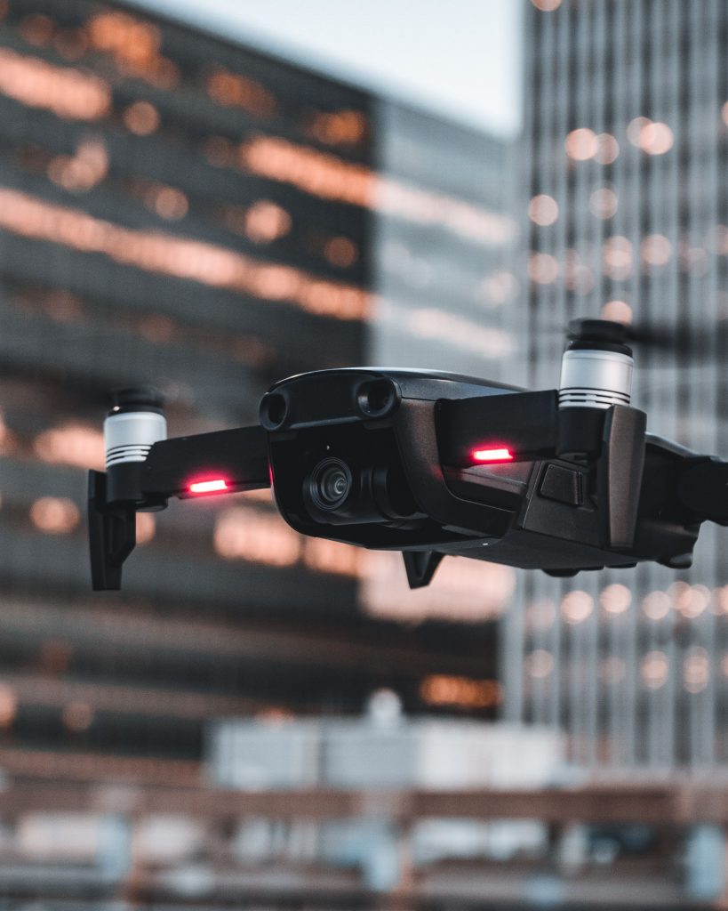 UE aprobă miliarde pentru drone, AI și armament nou