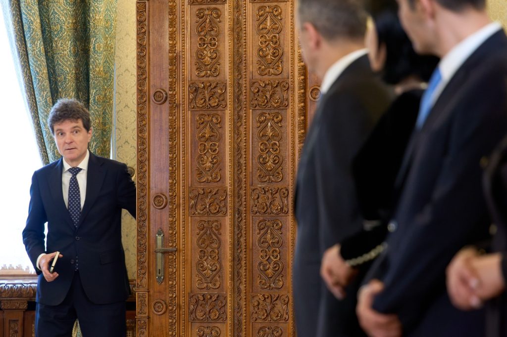Nicuşor Dan, discuții intense. Preşedintele nu desemnează astăzi