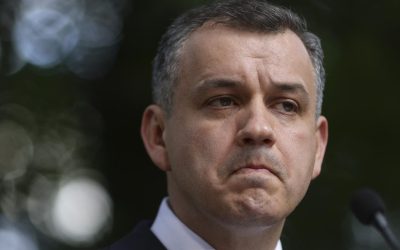 Tomac, departe de Guvern: Optimiștii pesimismului total