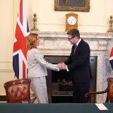 Burnham, numiri controversate, start slab la Downing Street