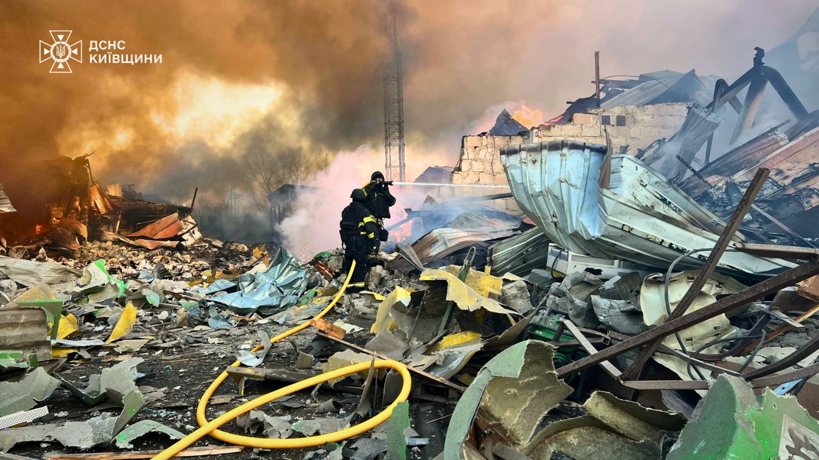 Rusia bombardează Ucraina. Val de atacuri, Odesa și Sumî în alertă