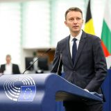 Mureșan: Guvern cu puteri depline pentru programul SAFE și 2,5 miliarde euro