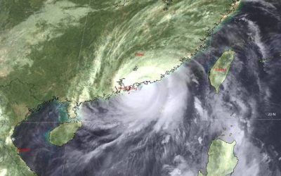 Taifunul Noul pune China în genunchi: 340.000 evacuați