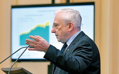 Isărescu: Dobânzi mai mici la început de 2027, economie lentă