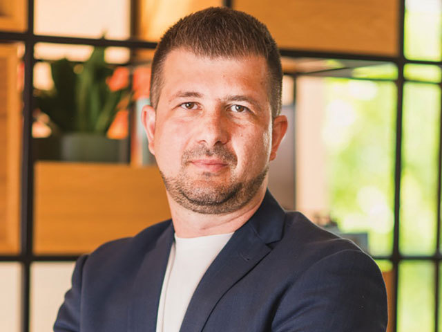 ATACURI CIBERNETICE cu AI: Firmele mici, ținte ușoare