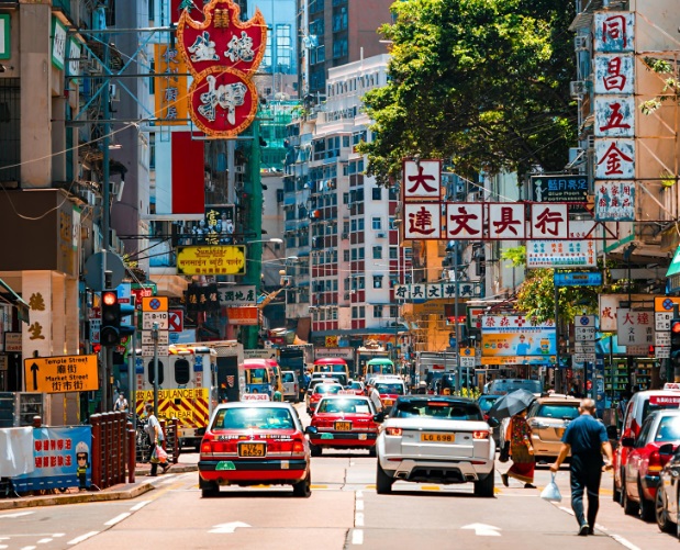 Hong Kong, arșiță istorică: Taifunul întețește focul