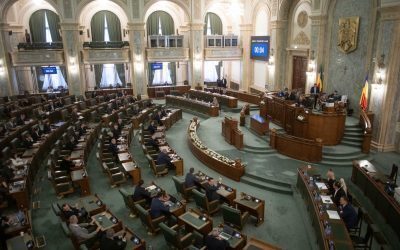 Dubla admitere la liceu, blocată politic: „Joc pe spatele copiilor”