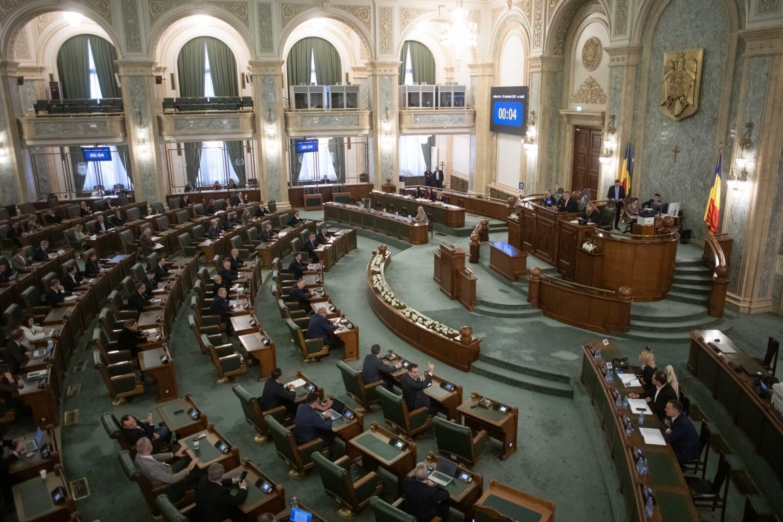 Dubla admitere la liceu, blocată politic: „Joc pe spatele copiilor”