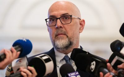 UDMR explică boicotul legii salarizării: „Nu legiferăm pentru Comisia Europeană”