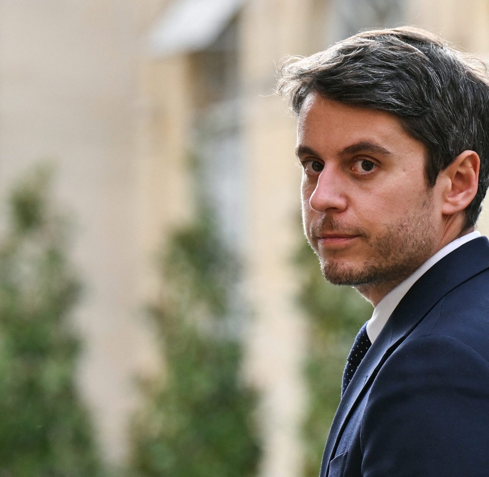 Attal acuză Rusia: Vrea să fure alegerile francezilor